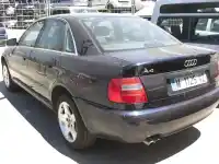 Veicolo di demolizione audi a4 berlina (b5) 2.4 v6 30v dell'anno 1998 alimentato 