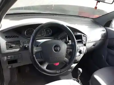 Veículo de Sucata kia carens ii monospace (fj) 2.0 crdi do ano 2003 alimentado d4ea