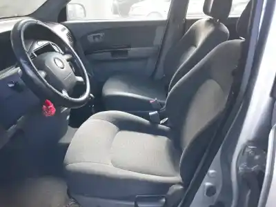 Veículo de Sucata kia carens ii monospace (fj) 2.0 crdi do ano 2003 alimentado d4ea