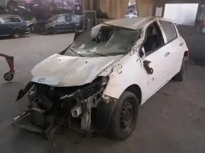 Здавання транспортного засобу renault clio iii authentique року 2010 потужний k9k768