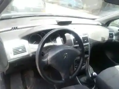 Veicolo di demolizione peugeot 307 break / sw (s1) 307 break / sw (s1) (2002 - 2005) dell'anno 2004 alimentato d-rhy