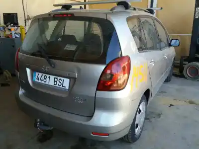 Veicolo di demolizione toyota corolla (e12) 1.6 16v dell'anno 2002 alimentato 3zzfe