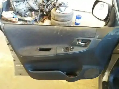 Veicolo di demolizione toyota corolla (e12) 1.6 16v dell'anno 2002 alimentato 3zzfe