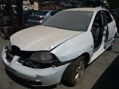 Veículo de Sucata SEAT                                               CORDOBA BERLINA (6L2)                                                                                                                                                                                                                                      D-ATD                                                                                                                                                                                                                                                      do ano 2004 alimentado ATD