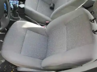 Veículo de Sucata dacia logan ambiance do ano 2007 alimentado k7j710