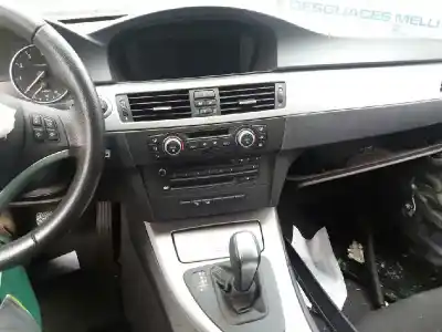Veicolo di demolizione bmw serie 3 berlina (e90) 320i dell'anno 2001 alimentato n43b20a