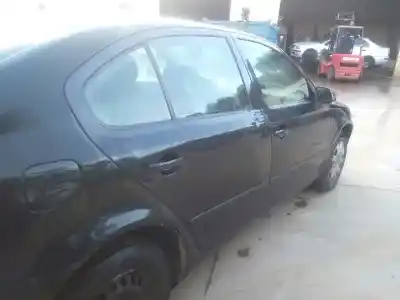 Veículo de Sucata SKODA OCTAVIA BERLINA (1Z3) Trend do ano 2006 alimentado BXE