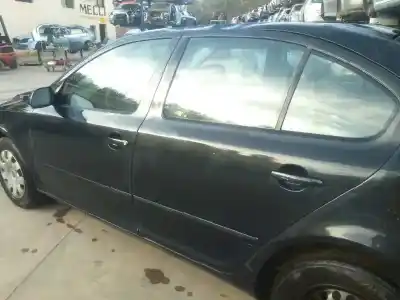 Veículo de Sucata skoda octavia berlina (1z3) trend do ano 2006 alimentado bxe