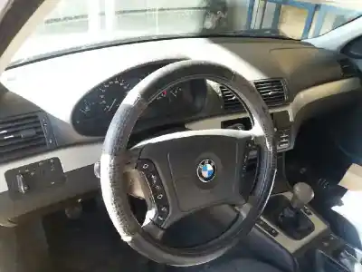 Vehicul casat bmw                                                serie 3 berlina (e46)                                                                                                                                                                                                                                      320d                                                                                                                                                                                                                                                       al anului 1999 alimentat m47d20
