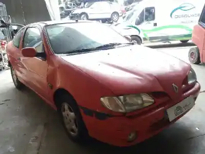 Здавання транспортного засобу RENAULT MEGANE I COACH (DA0/1_) 1.6 E (DA0F) року 1998 потужний K7M702