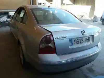 Sloopvoertuig volkswagen passat b5.5 (3b3) 1.9 tdi van het jaar 2001 aangedreven avf