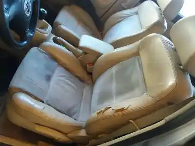 Sloopvoertuig volkswagen passat b5.5 (3b3) 1.9 tdi van het jaar 2001 aangedreven avf