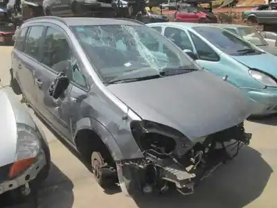 Veículo de Sucata opel zafira b cosmo do ano 2006 alimentado 