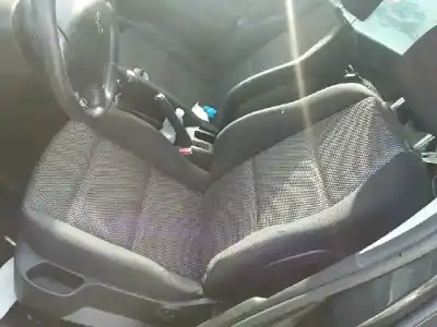 Здавання транспортного засобу peugeot 307 break/sw (s2) sw pack + 136 cv / 100 kw року 2007 потужний rhr