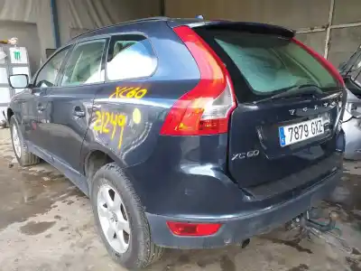Veículo de Sucata volvo xc60 kinetic drive do ano 2010 alimentado d5204t2