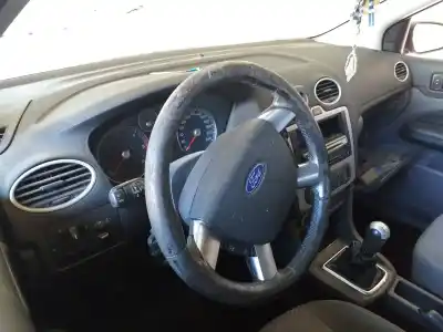 Scrapping Vehicle ford focus berlina (cap) trend of the year 2005 powered g8da