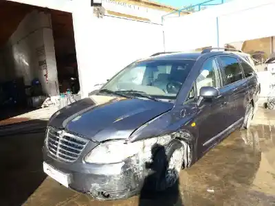 Здавання транспортного засобу ssangyong rodius xdi року 2009 потужний d27dt