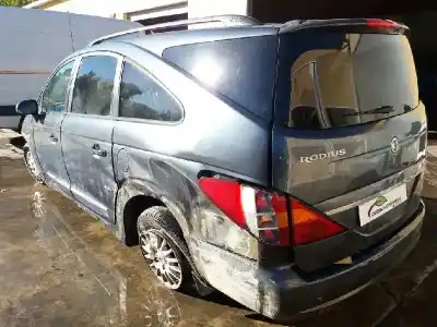 Здавання транспортного засобу ssangyong rodius xdi року 2009 потужний d27dt