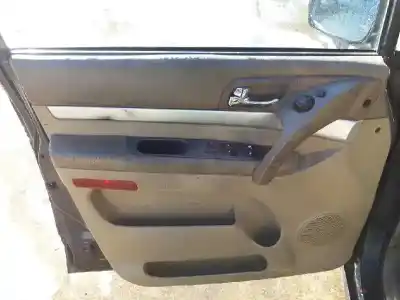 Здавання транспортного засобу ssangyong rodius xdi року 2009 потужний d27dt