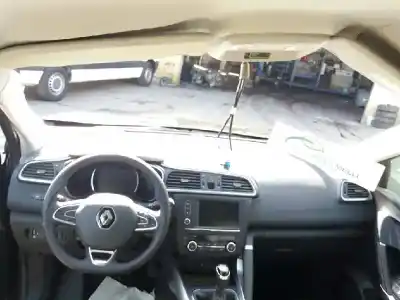 Sloopvoertuig renault kadjar zen 110 cv / 81 kw van het jaar 2016 aangedreven k9k646