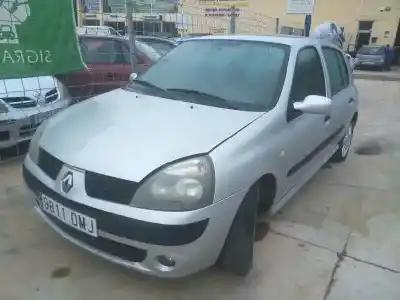 Здавання транспортного засобу renault clio ii fase ii (b/cb0) confort dynamique 98 cv / 72 kw року 2005 потужний k4j712