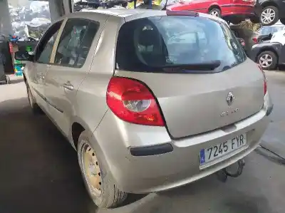 Veículo de Sucata renault clio iii confort dynamique do ano 2007 alimentado k9k766