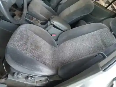 Veículo de Sucata hyundai santa fe (sm) 2.0 gls crdi 4x4 do ano 2002 alimentado d4ea