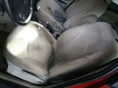 Veículo de Sucata citroen c5 berlina premier do ano 2005 alimentado 9hy