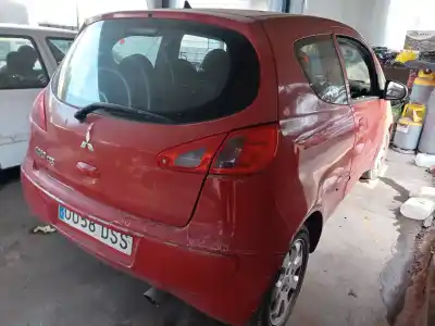 Véhicule à la ferraille mitsubishi colt berlina 3 (cz) 1.3 insport 95 cv / 70 kw de l'année 2005 alimenté 4a90