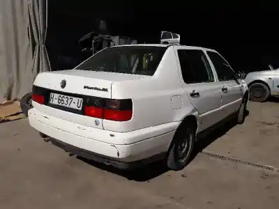 Vehicul casat volkswagen vento (1h2) gl al anului 1996 alimentat aek