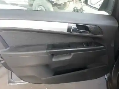 Veículo de Sucata opel zafira b enjoy do ano 2007 alimentado z19dt