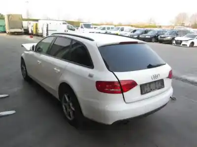 Здавання транспортного засобу audi a4 avant (8k5) (2008) básico quattro року 2001 потужний caha