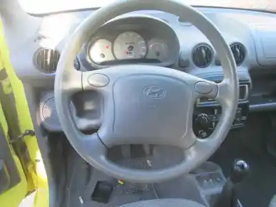 Verschrottungsfahrzeug HYUNDAI ATOS (EM) 1.1 Comfort des Jahres 2004 angetrieben G4HD