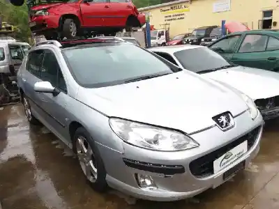Sloopvoertuig peugeot 407 sw st sport van het jaar 2001 aangedreven rhr