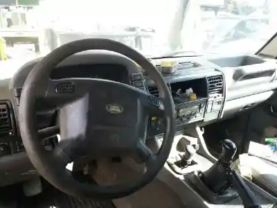 Veículo de Sucata land rover discovery (lt) td5 do ano 2001 alimentado 10p