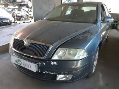 Veicolo di demolizione SKODA                                              OCTAVIA BERLINA (1Z3)                                                                                                                                                                                                                                      BXE                                                                                                                                                                                                                                                        dell'anno 2006 alimentato BXE