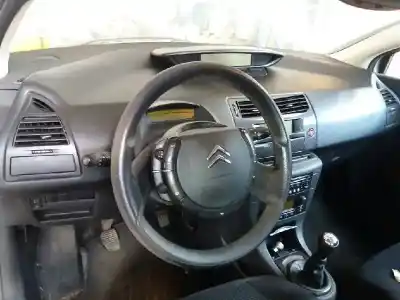 Veículo de Sucata citroen c4 berlina collection do ano 2007 alimentado 9hx