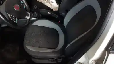 Veículo de Sucata fiat punto (199) easy do ano 2001 alimentado 199a9000