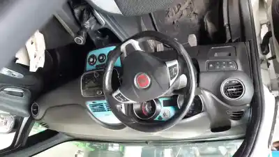 Veículo de Sucata fiat punto (199) easy do ano 2001 alimentado 199a9000