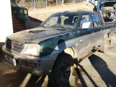 Veículo de Sucata MITSUBISHI L 200 (K6/7) 2.5 TD CAT do ano 2004 alimentado 4D56