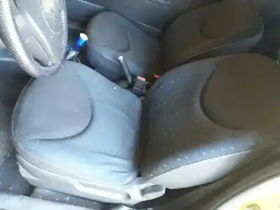 Veículo de Sucata citroen c2 x do ano 2006 alimentado d-8hz