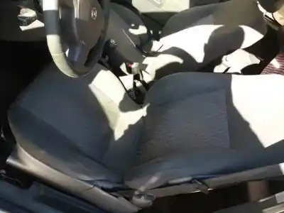 Veicolo di demolizione opel meriva enjoy dell'anno 2007 alimentato z13dtj