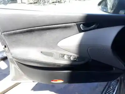 Veículo de Sucata nissan primera berlina (p12) acenta do ano 2002 alimentado yd22