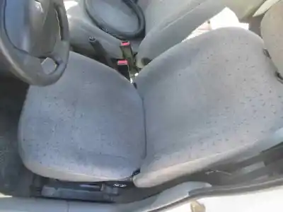 Scrapping Vehicle renault kangoo (f/kc0) authentique 64 cv / 47 kw of the year 2005 powered 
