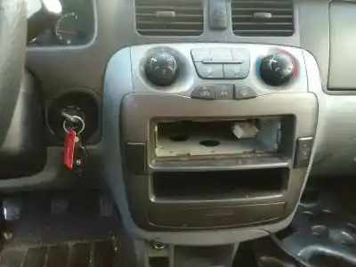 Veículo de Sucata hyundai trajet (fo) 2.0 crdi gls do ano 2003 alimentado d4ea