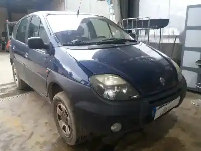 Scrapping Vehicle renault scenic rx4 (ja0) 1.9 dci salomon of the year 2003 powered f9q732