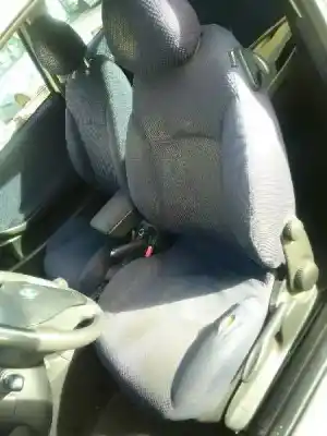 Veículo de Sucata fiat stilo (192_) 1.6 16v (192_xb1a) do ano 2002 alimentado 18286000