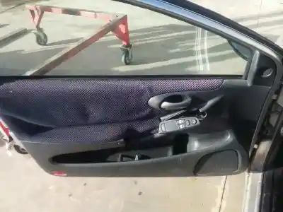 Veículo de Sucata fiat stilo (192_) 1.6 16v (192_xb1a) do ano 2002 alimentado 18286000