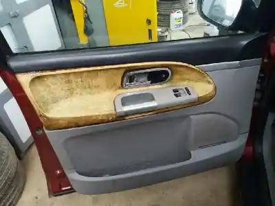 Veículo de Sucata ford galaxy (vy) ambiente do ano 2001 alimentado auy