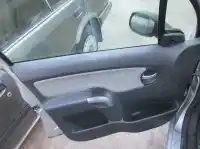 Veículo de Sucata citroen c3 1.4 hdi do ano 2004 alimentado 8hx(dv4td)